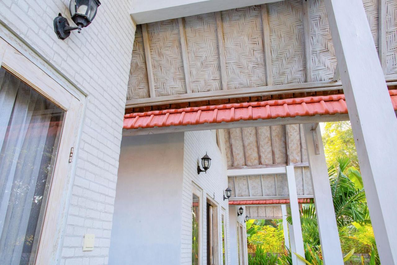 Kayu Kuning Cottage Toyapakeh エクステリア 写真