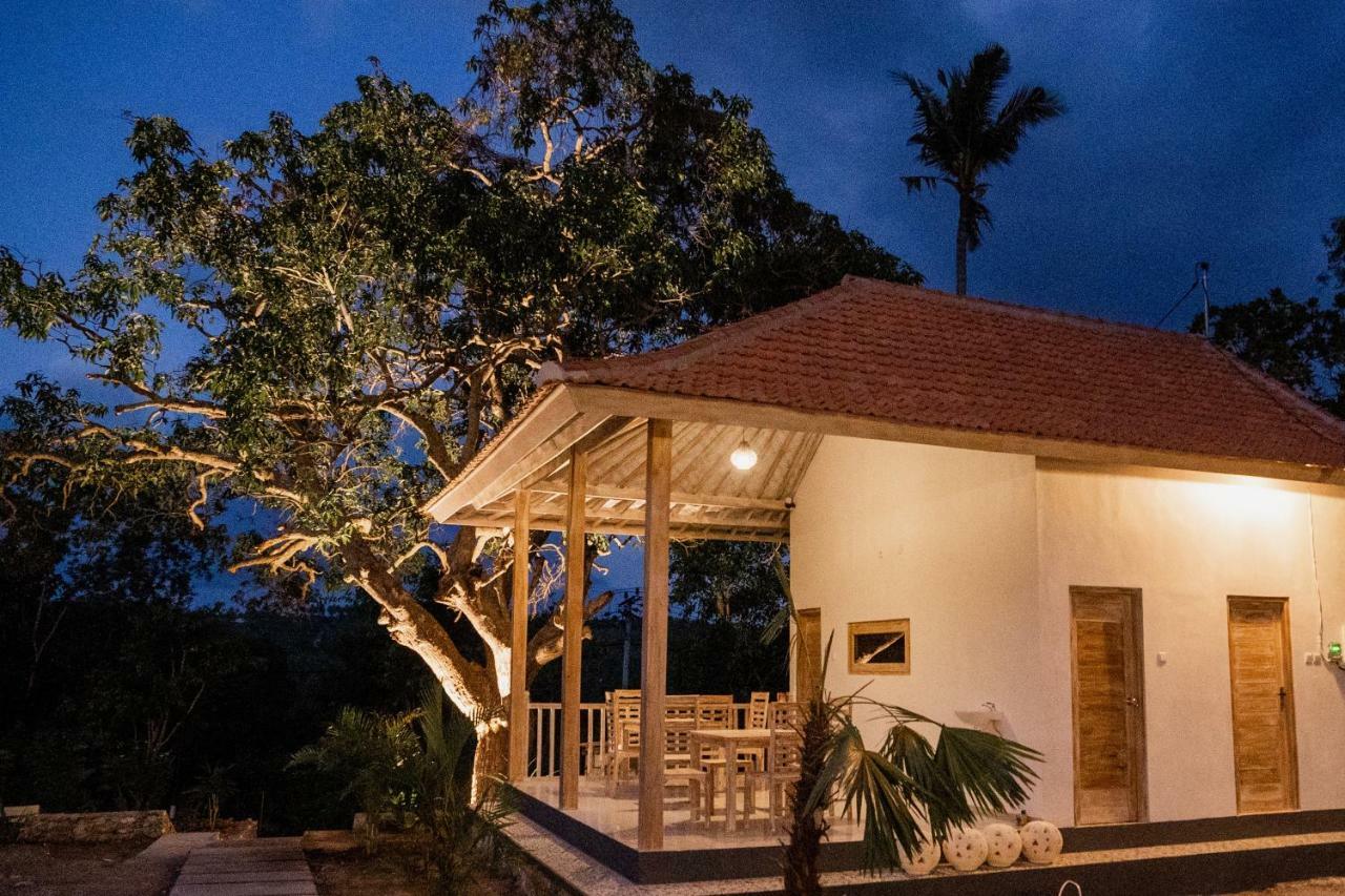 Kayu Kuning Cottage Toyapakeh エクステリア 写真