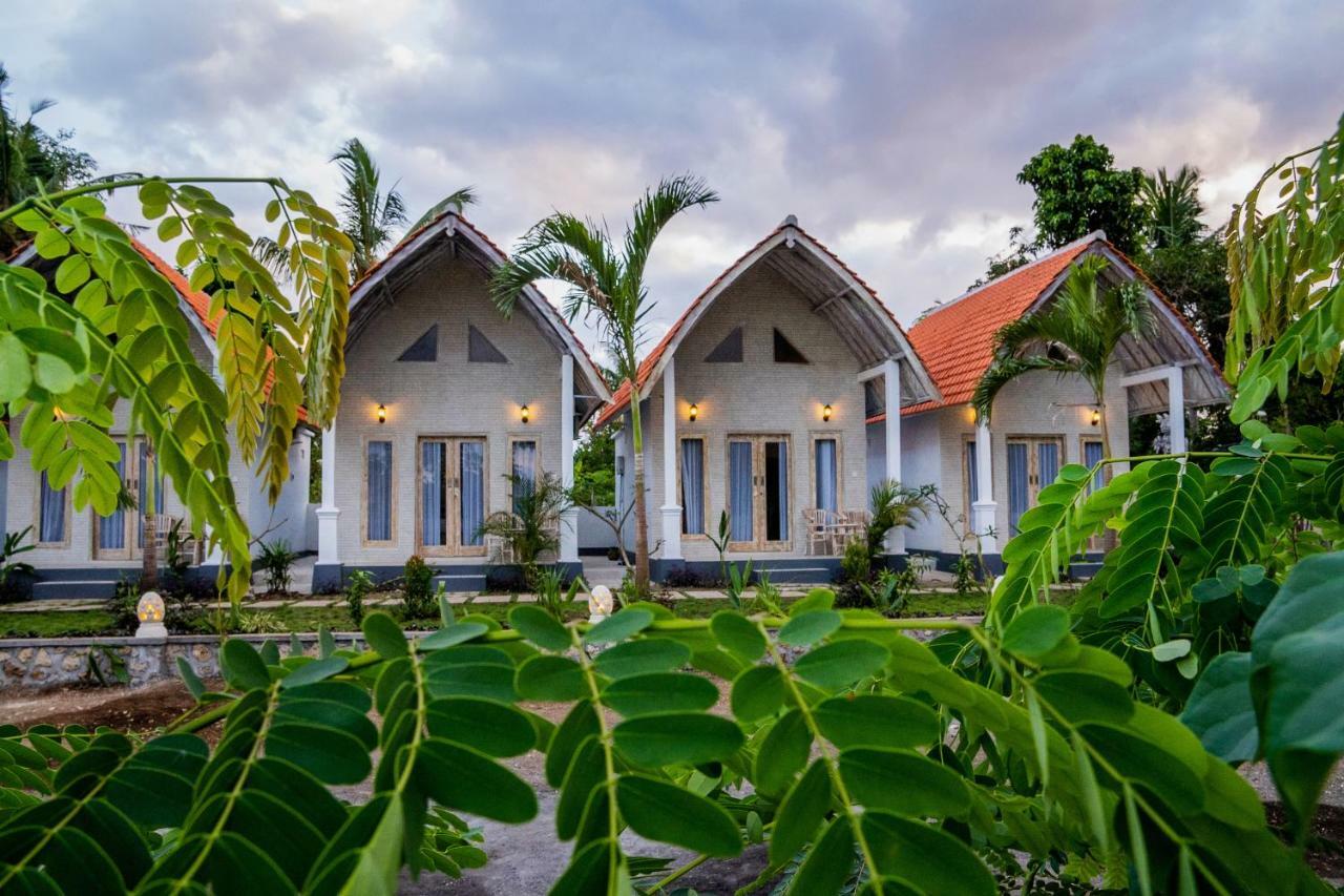 Kayu Kuning Cottage Toyapakeh エクステリア 写真