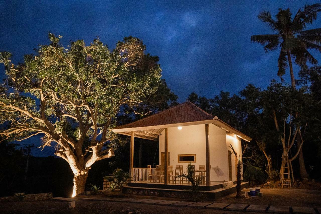 Kayu Kuning Cottage Toyapakeh エクステリア 写真